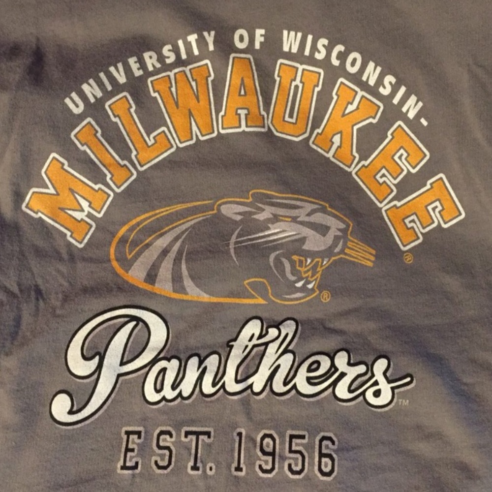 UWM Panthers tee